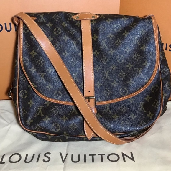 Louis Vuitton Handbags - Authentic Saumur 35 Crossbody